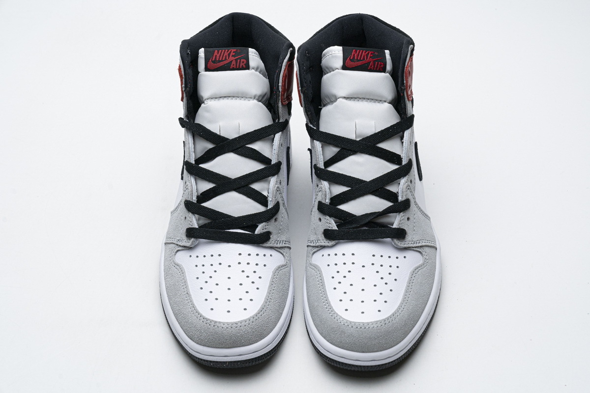 Jordan 1 Retro High Light Smoke Grey