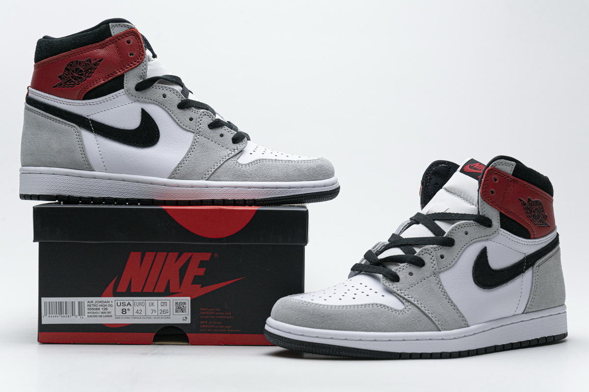 Jordan 1 Retro High Light Smoke Grey