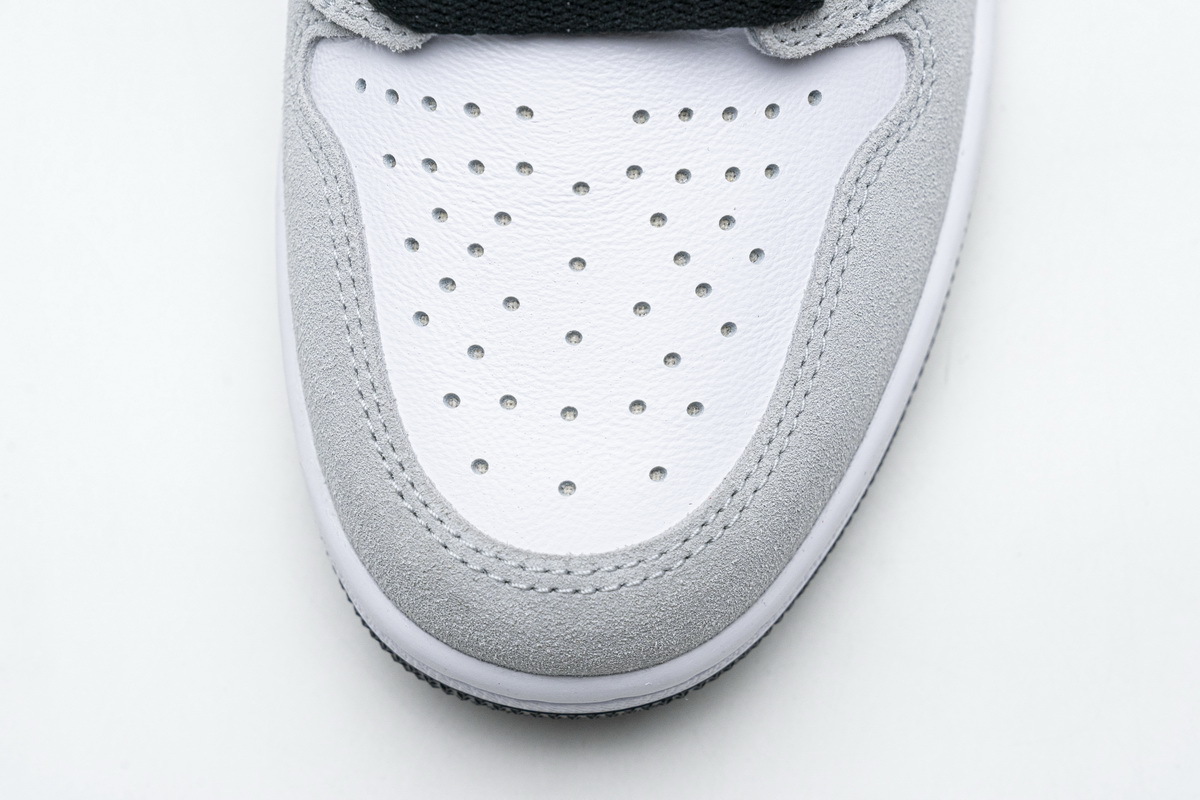 Jordan 1 Retro High Light Smoke Grey