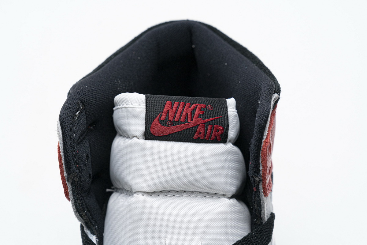 Jordan 1 Retro High Light Smoke Grey