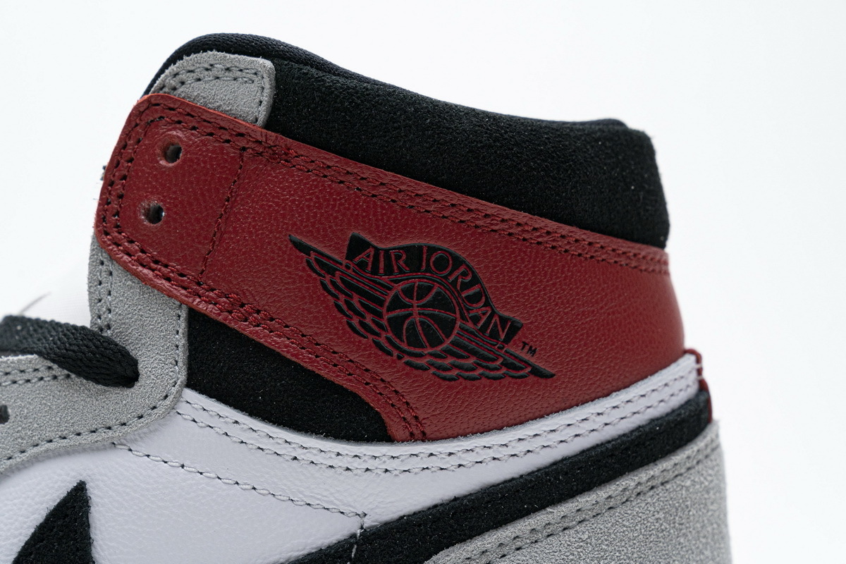 Jordan 1 Retro High Light Smoke Grey