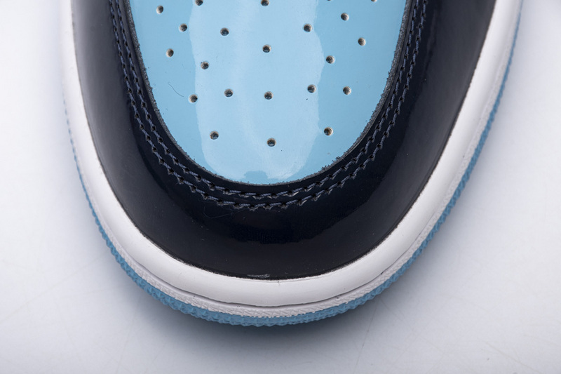 Jordan 1 Retro High UNC Patent