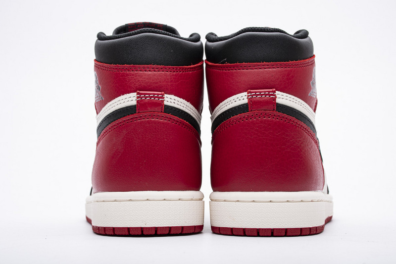 Jordan 1 Retro High Bred Toe