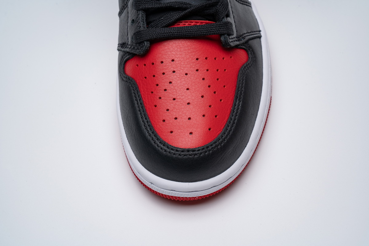 Jordan 1 Retro High NC to Chi Leather