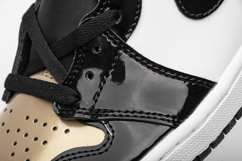 Jordan 1 Retro High NRG Patent Gold Toe