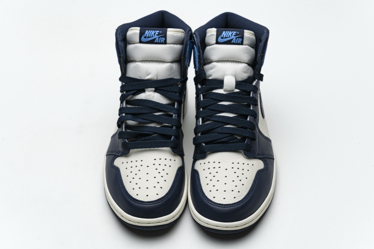 Jordan 1 Retro High Obsidian UNC