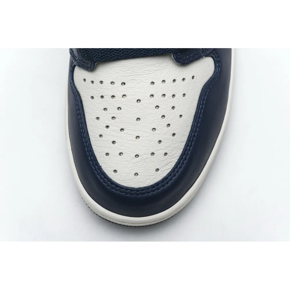 Jordan 1 Retro High Obsidian UNC