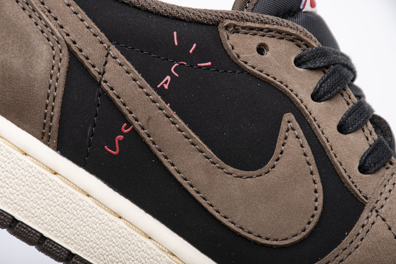 Jordan 1 Retro Low OG SP Travis Scott