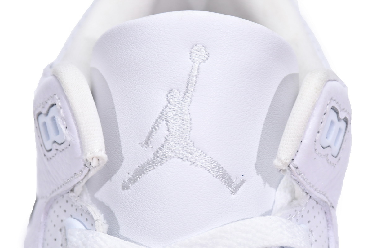 Jordan 3 Retro Fragment