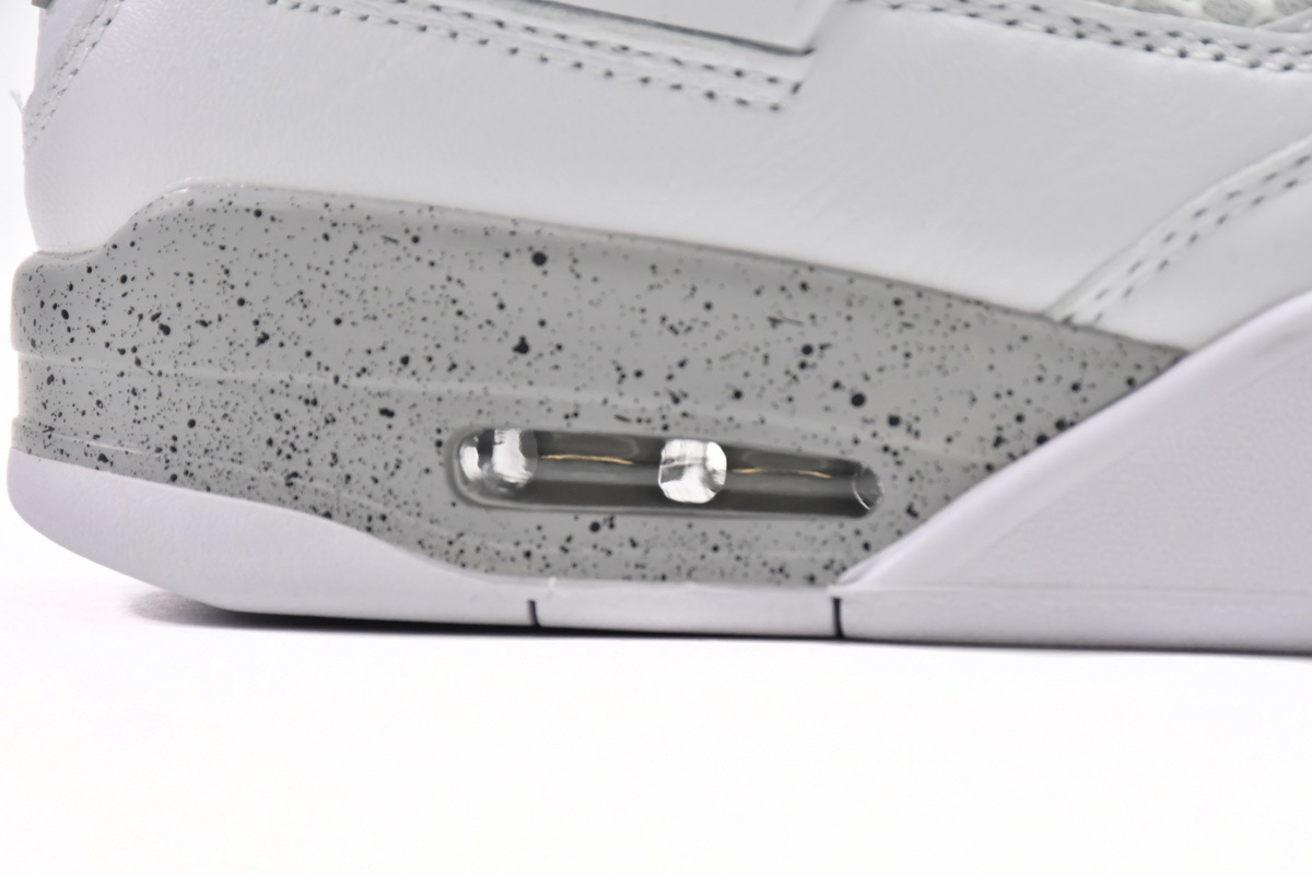 Jordan 4 Retro White Oreo (2021)