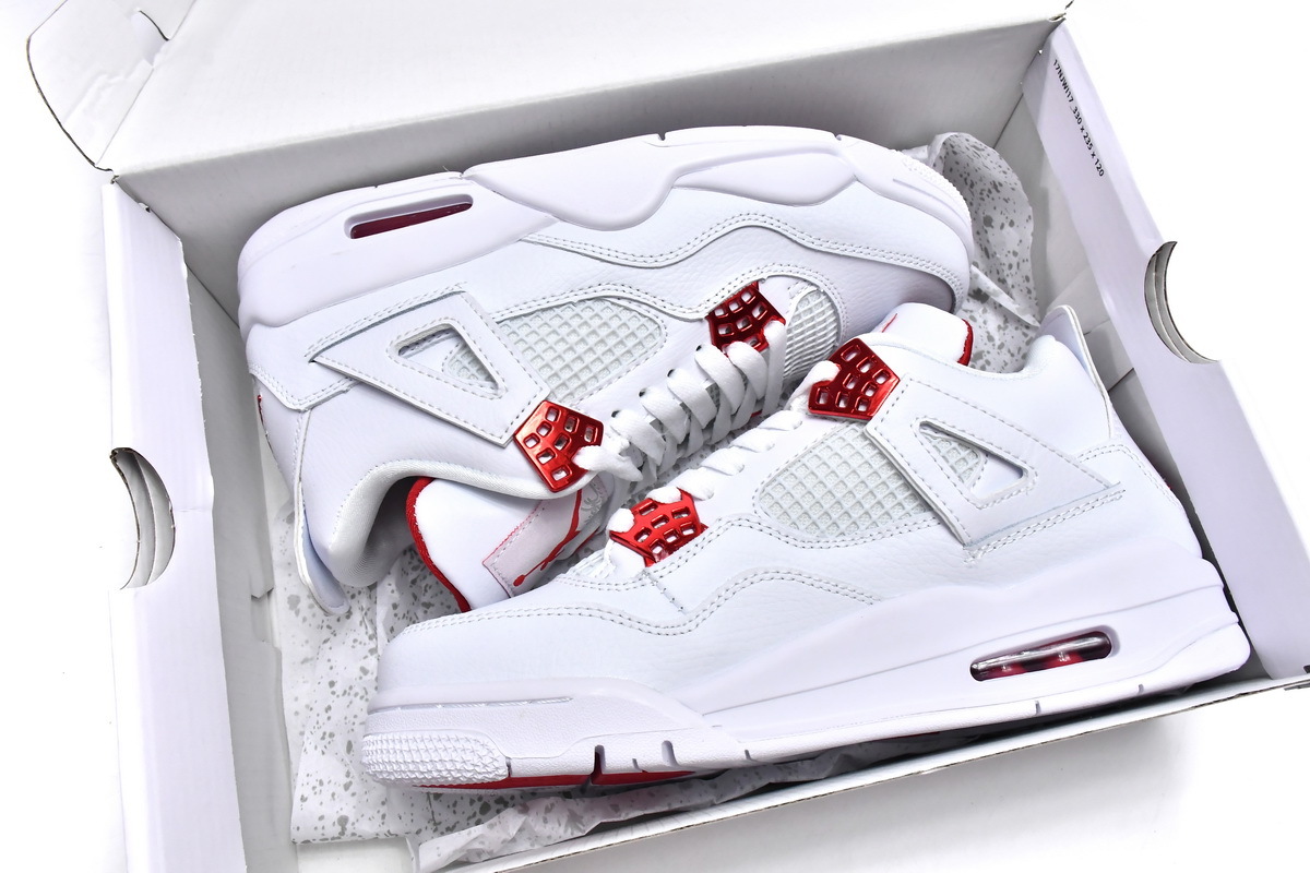 Jordan 4 Retro Metallic Red