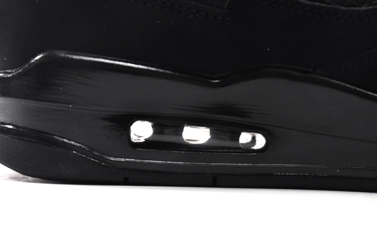 Jordan 4 Retro Black Cat (2020)