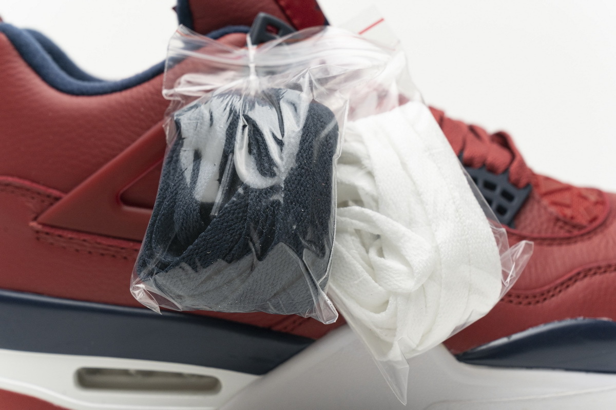 Jordan 4 Retro Fiba (2019)