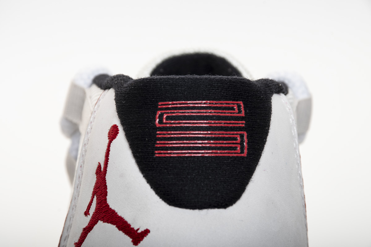 Jordan 11 Retro Platinum Tint (Mid Quality)