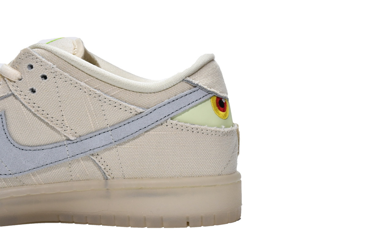 Nike SB Dunk Low Mummy