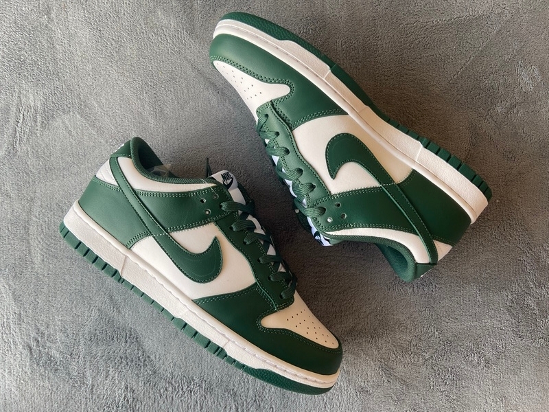 Nike Dunk Low Michigan State (Mid Quality)