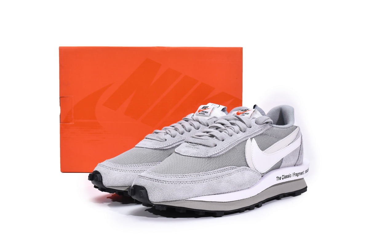 Nike LD Waffle SF sacai Fragment Grey