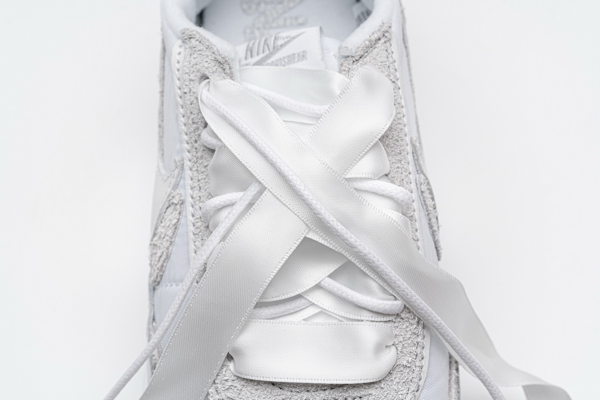 Nike LD Waffle sacai White Nylon