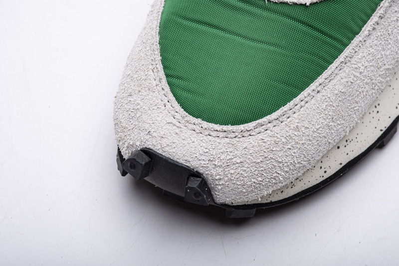Nike Daybreak Undercover Lucky Green Red