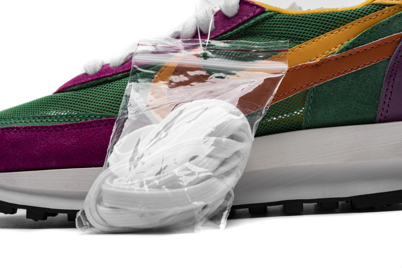 Nike LD Waffle sacai Pine Green