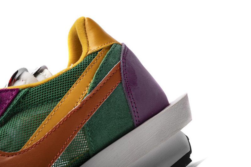 Nike LD Waffle sacai Pine Green