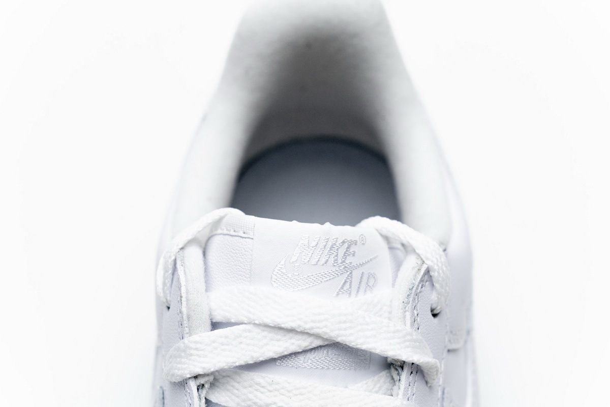 Nike Air Force 1 Low Supreme White