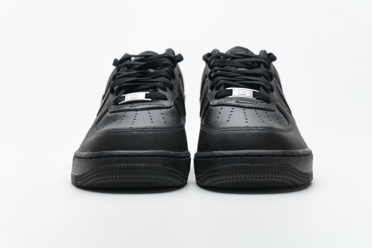 Nike Air Force 1 Low Supreme Black