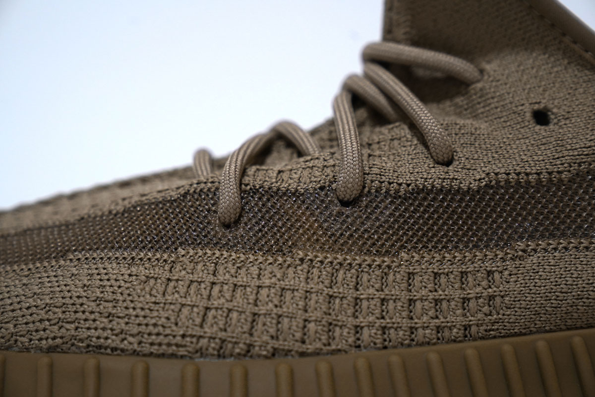 adidas Yeezy Boost 350 V2 Earth