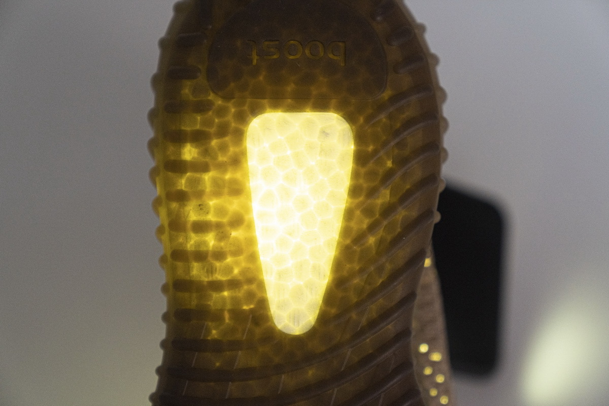 adidas Yeezy Boost 350 V2 Sand Taupe