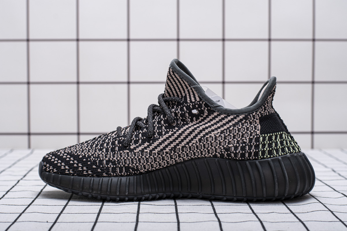 adidas Yeezy Boost 350 V2 Yecheil (Non-Reflective)