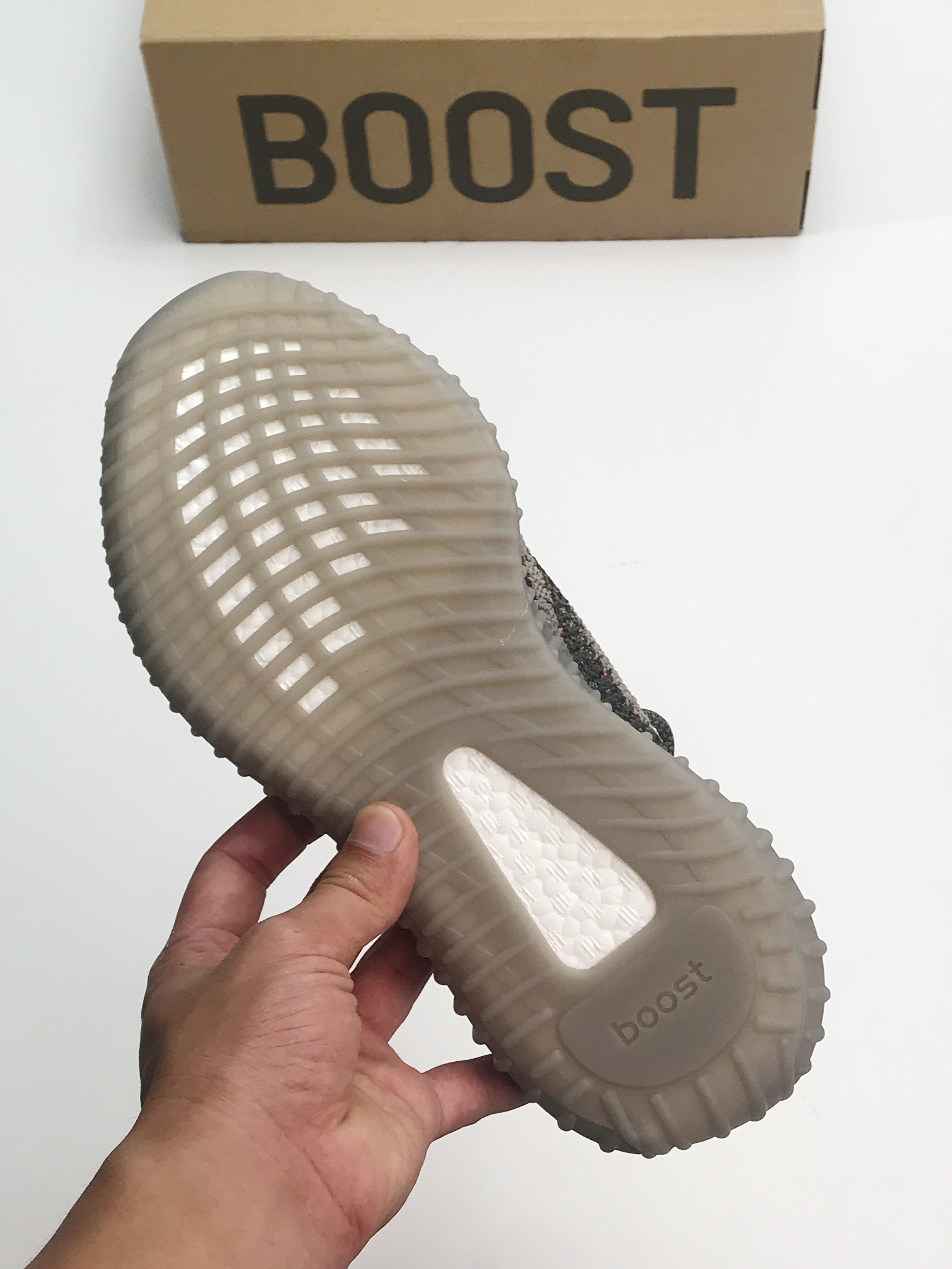 adidas Yeezy Boost 350 V2 Beluga Reflective (Cheap Sneakers)