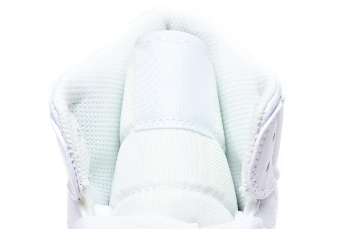 Jordan 1 Mid Triple White (2019) (Mid Quality)