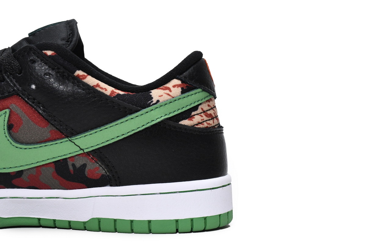 Nike Dunk Low Crazy Camo (Cheap Sneakers)