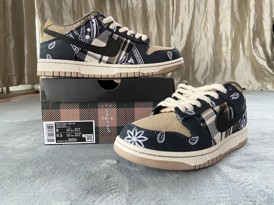 Nike SB Dunk Low Travis Scott (Special Box) (Cheap Sneakers)