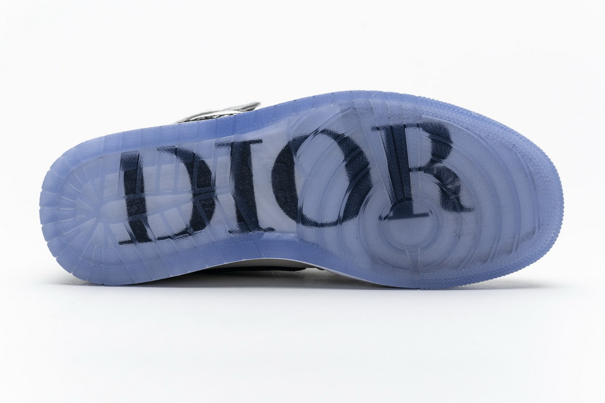 Jordan 1 Retro High Dior (Mid Quality)