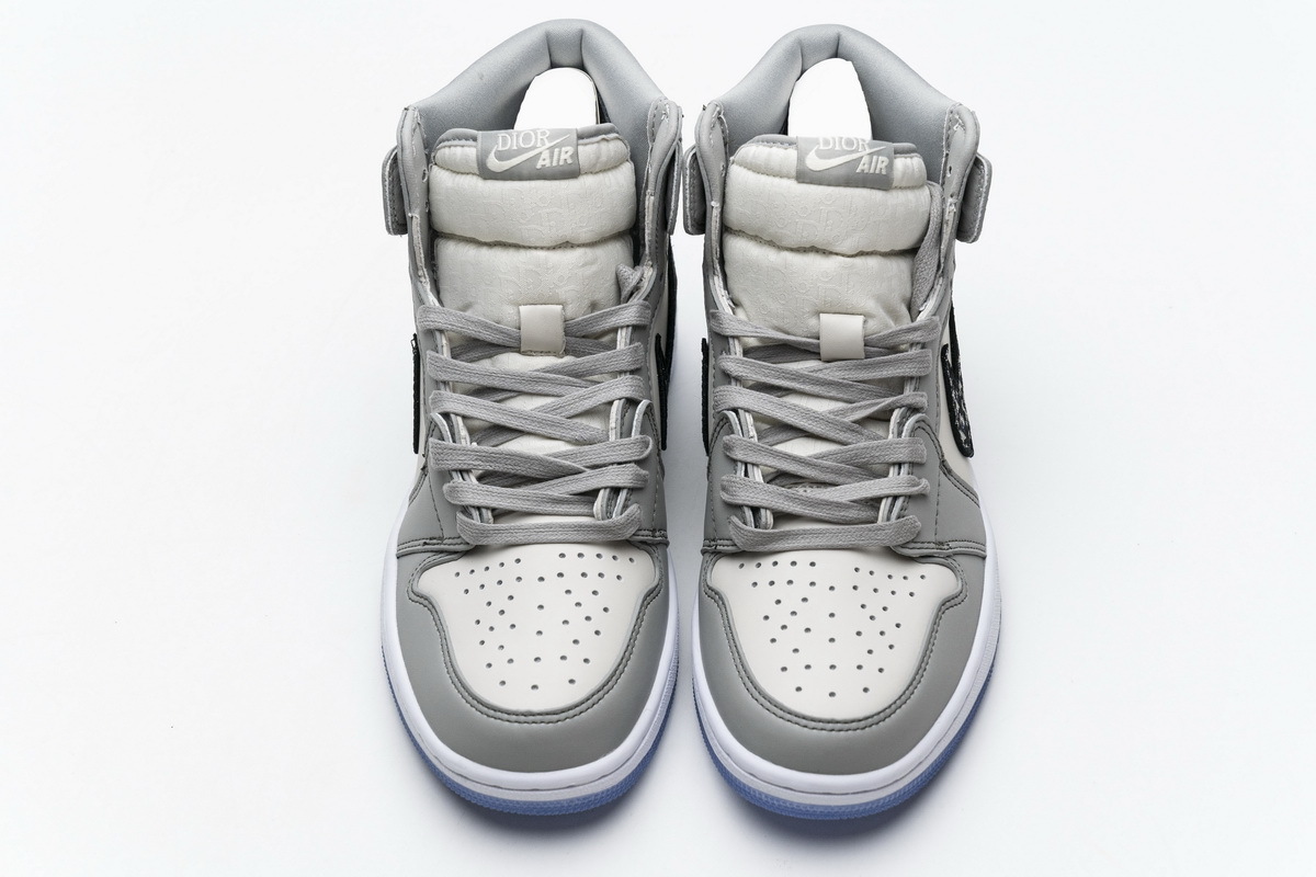 Jordan 1 Retro High Dior (Mid Quality)