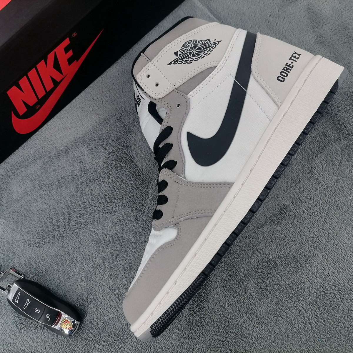 Jordan 1 High Element Gore-Tex Light Bone (Mid Quality)