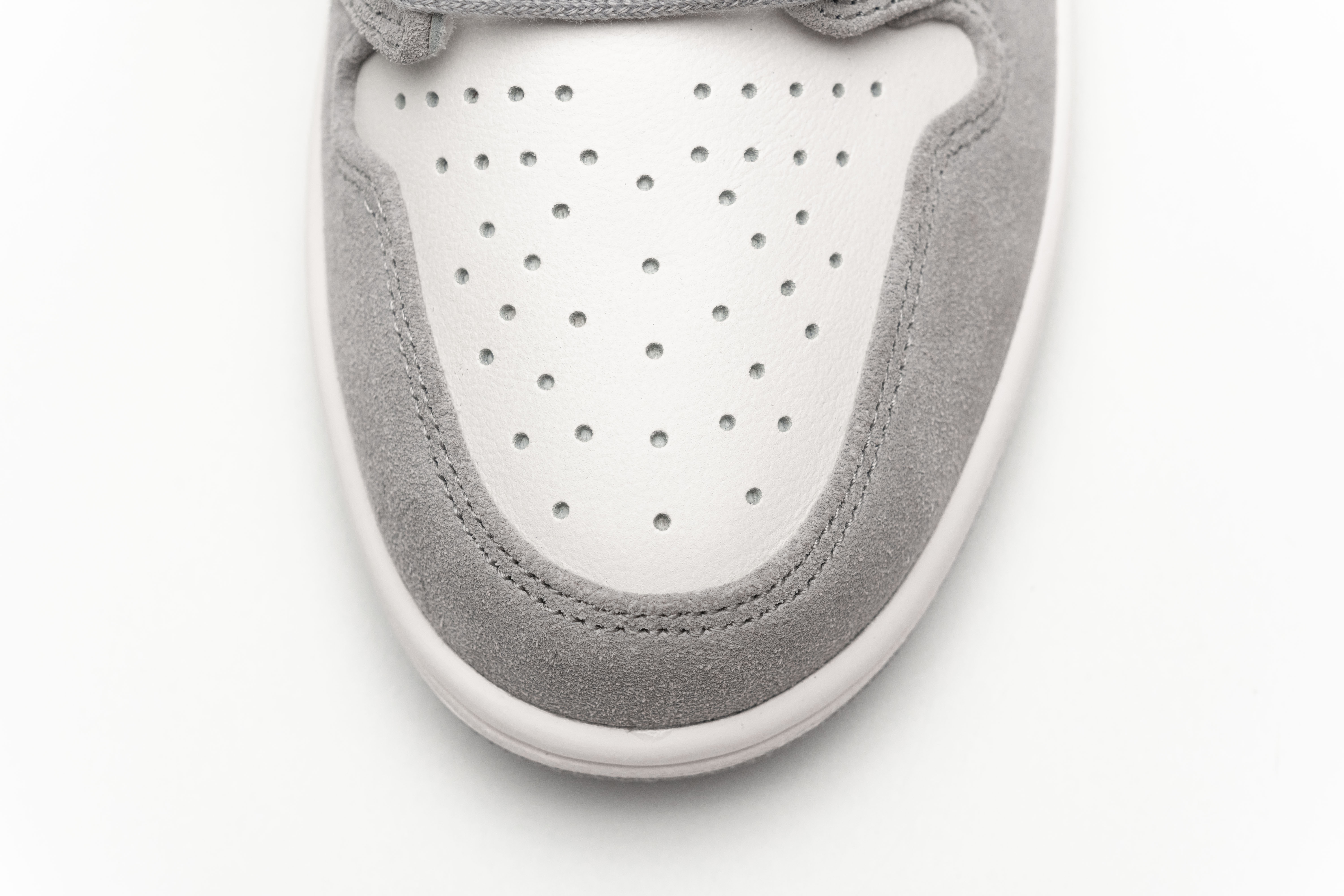 Jordan 1 Retro High Pale Ivory (Mid Quality)
