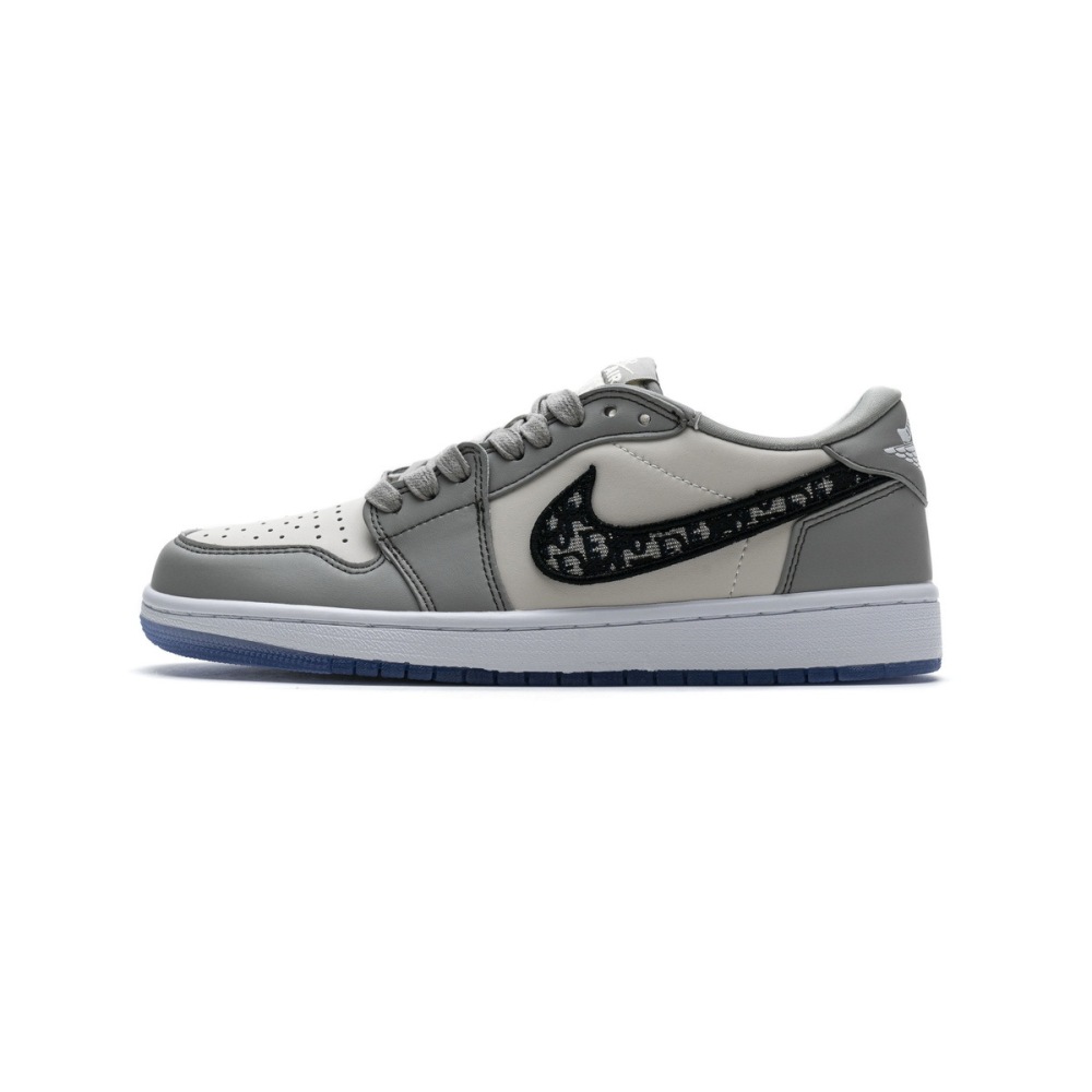 Jordan 1 Retro Low Dior