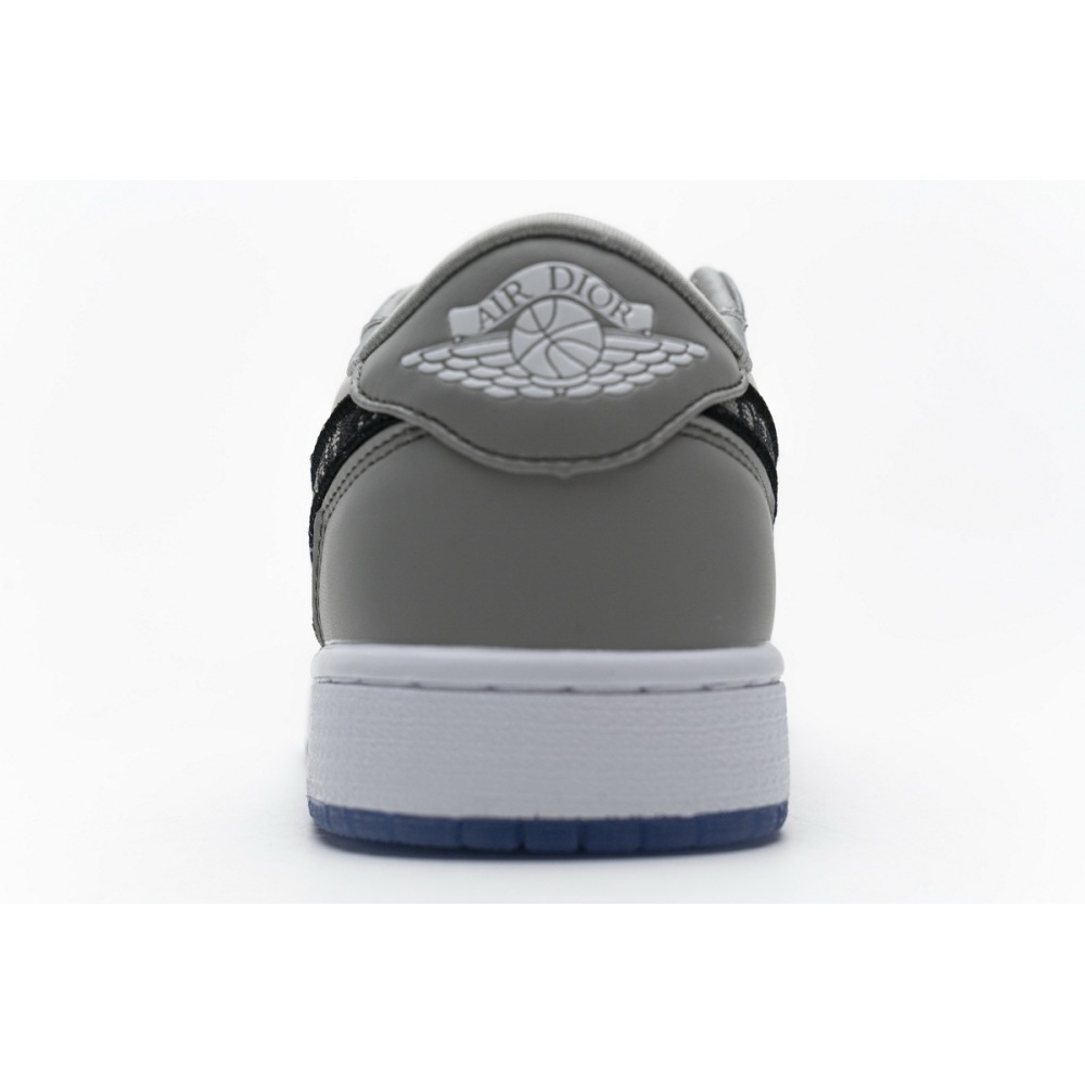 Jordan 1 Retro Low Dior