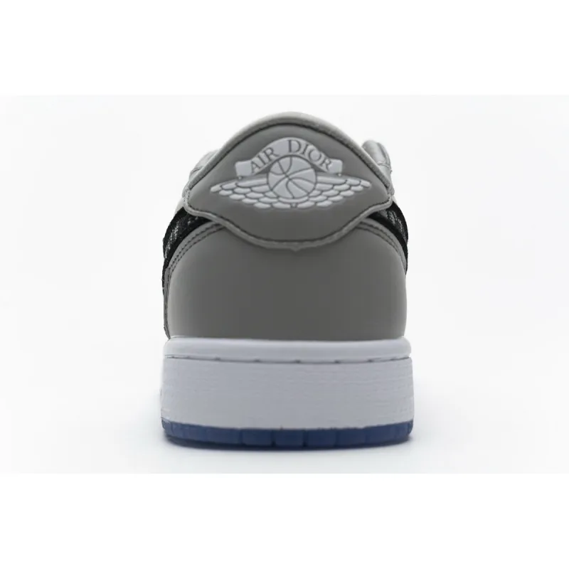 Jordan 1 Retro Low Dior