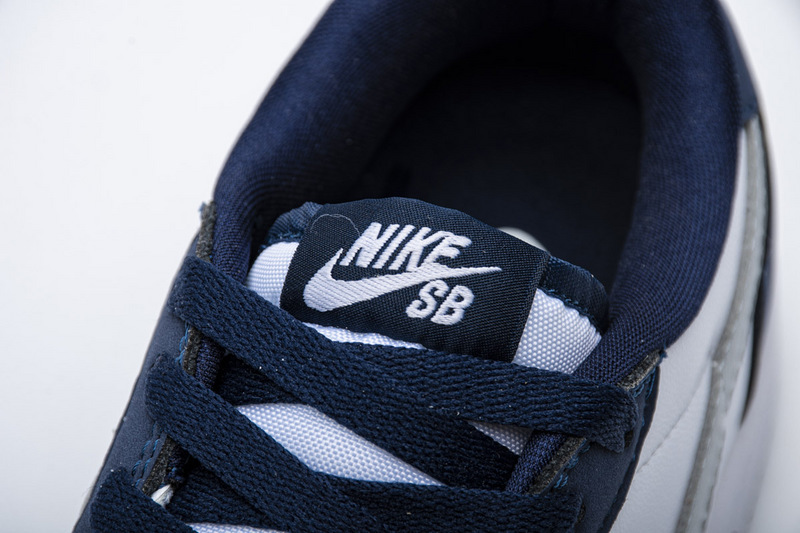 Jordan 1 Low SB Midnight Navy (Cheap Sneakers)