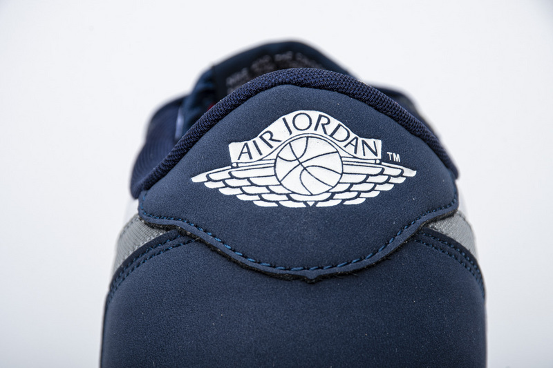 Jordan 1 Low SB Midnight Navy (Cheap Sneakers)
