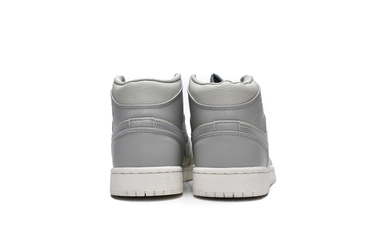 Jordan 1 Mid Light Bone (Mid Quality)