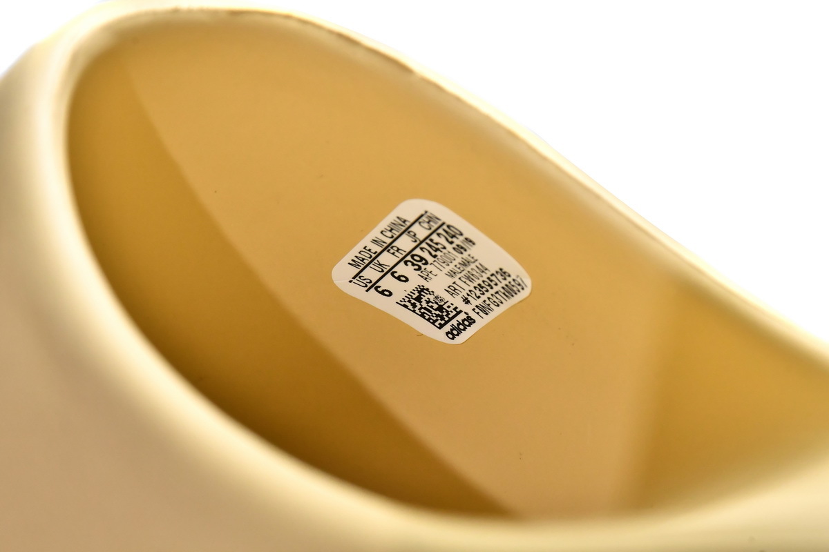 adidas Yeezy Slide Desert Sand