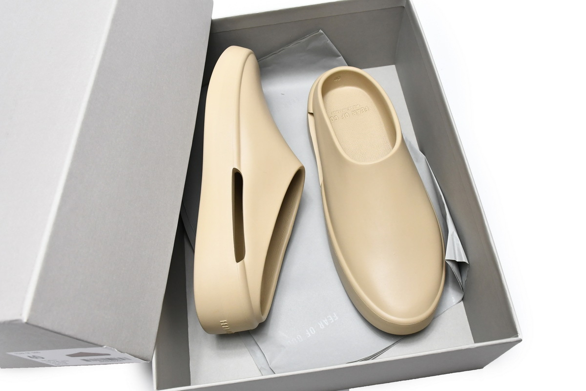 FEAR OF GOD The California Slip-On Almond