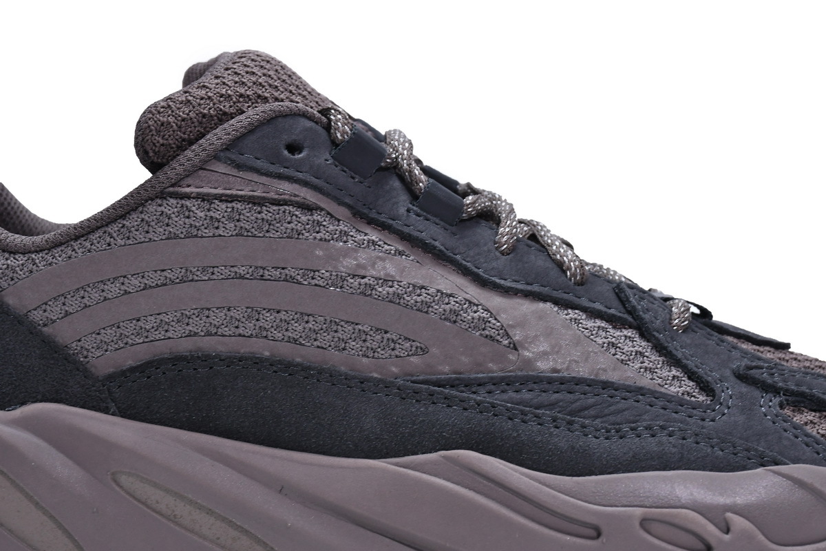 adidas Yeezy Boost 700 V2 Mauve