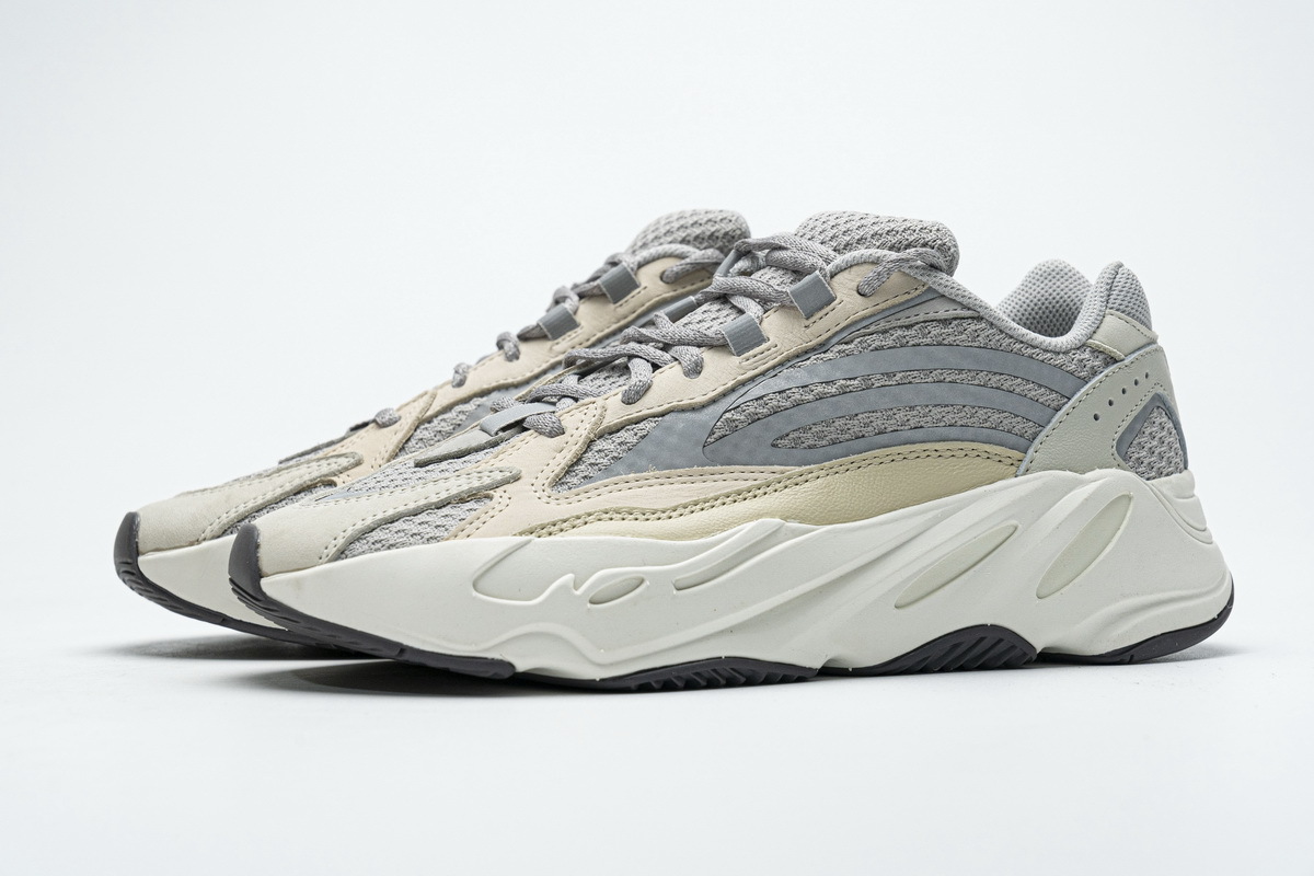 adidas Yeezy Boost 700 V2 Cream