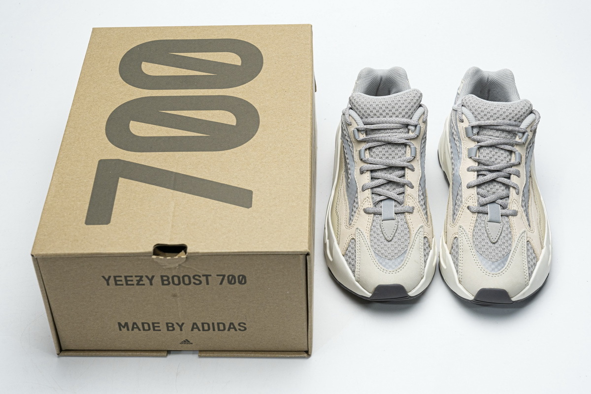 adidas Yeezy Boost 700 V2 Cream