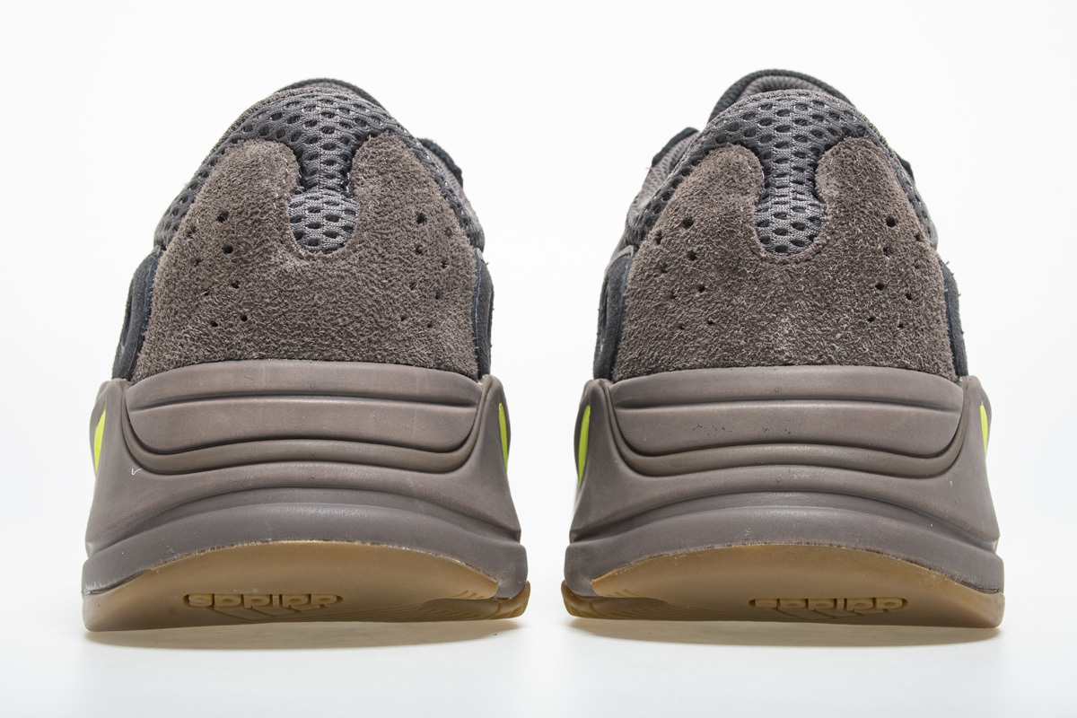 adidas Yeezy Boost 700 Mauve